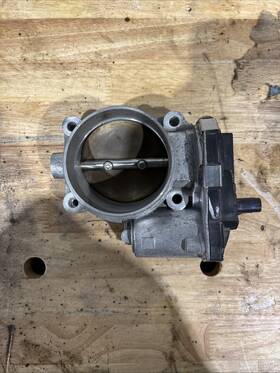 Ht768hv Ac Delco Throttle Body For 2017-2022 Gmc Canyon 3.6l V6 2018 2019 2020 2021