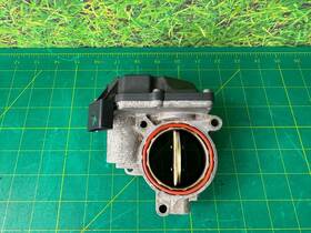 057128063 Audi 11-15 Q7 Engine Throttle Body Valve Module Oem