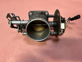 13541707678 Bmw E28 535i M30 3.5l 6-cyl Automatic Transmission Throttle Body Oem 168k Miles