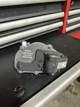 A2c59506263 Bmw 06-10 M5 M6 S85 5.0l V10 Electronic Throttle Body Actuator Motor