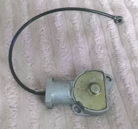 91111091600 Bosch Porsche 911 1973 And 1974 Throttle Control Valve 0438160001 For Parts Or Repair