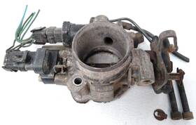 12r10060b Chevrolet 85 86 88 Pontiac Fiero Holley 2.8 Throttle Body V6 2.8l 1985 1986 1988 1987 O8
