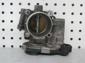 1g1pe5sb4g7139389 Chevrolet 2016 Cruze 4.0l Throttle Body Oem