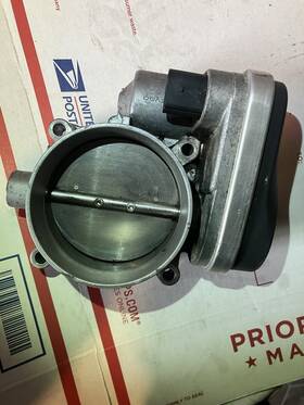 Pqy-ttb93 Dodge Electric Throttle Body For 05-12 Chrysler 300c 5.7l Hemi 6.1l Oem Mopar