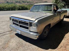 337-04668 Dodge Truck Throttle Body Assembly 8-360 Fits 89-92 150 Pickup 1376847