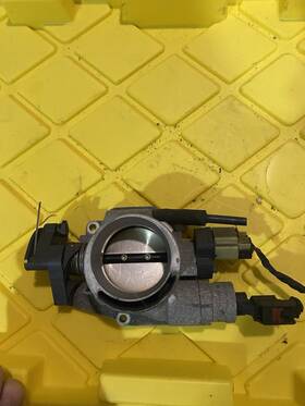 X1263 Dodge Jeep Liberty 3.7l Throttle Body Oem 2005-2006