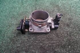 05426 Ford 2003 Mustang V Shapte Engine Throttle Body Oem 127k Miles