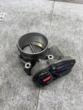Ford 121284001832 2013 Taurus Throttle Body