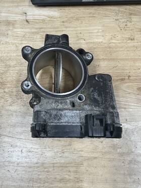 1846540c92 Ford F250 F350 6.0l Powerstroke Turbo Diesel Intake Throttle Body