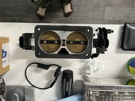 2004svt Ford 1999-2004 Svt Lightning Throttle Body 2002 2003 Harley Davidson F150 Oem Tb