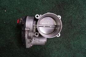 2m2113b Ford 2013 Edge 3.5l Throttle Body Oem