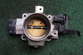 732794 Ford 2005 Taurus 3.0l Throttle Body Oem