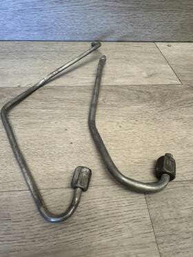 Ford 83 84 85 86 V6 Mustang Throttle Body Fuel Lines 1985/1986