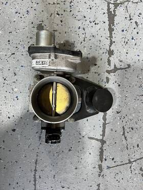 8l3e9f991ca Ford 2010 11 12 13 14 Expedition 5.4 Throttle Body Oem