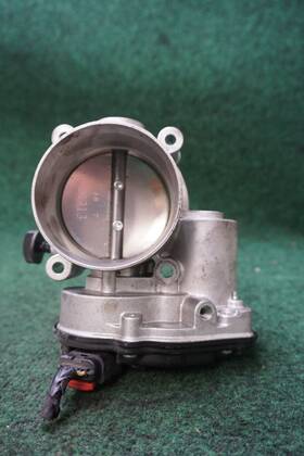 At4e9f991em Ford 2014 Explorer 3.5l Throttle Body Oem 147 324 Miles