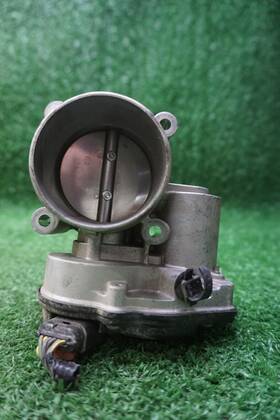 Ds7e9f991ak Ford 2019 Escape 2.5l Throttle Body Oem