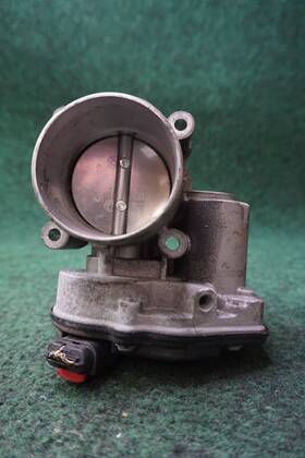 Ds7eac Ford 2012 Fusion 2.5l Throttle Body Oem