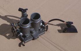 E9te-fb Ford E6te-bd 89 - 91 F250 F350 5.8l Throttle Valve Body Assembly A/t Oem