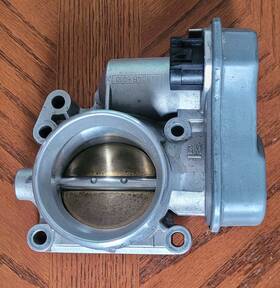 12568796 General Motors 15091281 New Throttle Body Assy For Saab 9-3 2.0t Aero Arc Linear Vector 2003-06
