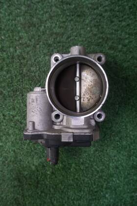 12632171ba Gmc 2015 Sierra 1500 4.3l Throttle Body Oem