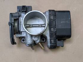 9175217 Hella Saab 9-5 V6 Throttle Body Assembly Tps Motor 91 75 217