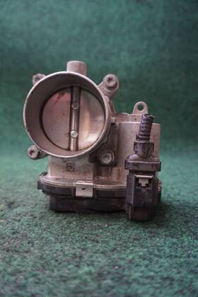 05281796ab Jeep 2019 Cherokee 2.4l Throttle Body Oem