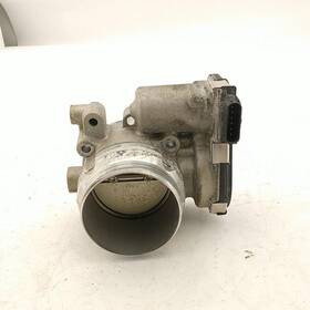 351002t000 Kia Oem Throttle Body For K5 Assy Ran Nice