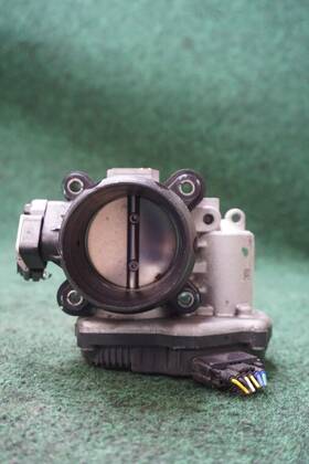 9045040041 Kia 2022 K5 Throttle Body Oem 22 425 Miles