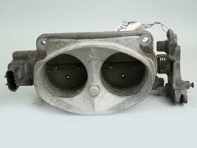 337-5298 Lincoln 99-02 Navigator 5.4liter Dohc Engine Throttle Body Valve Unit Front Oem