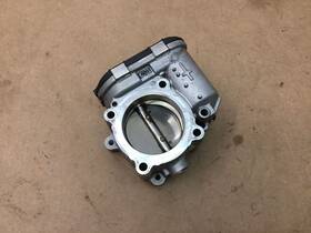55210971 Maserati Quattroporte Gts 3.8l Left Driver Turbo Engine Throttle Body 14-18 O