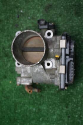Gma1au10094030675 Mazda 2006 3 2.0 Throttle Body Oem