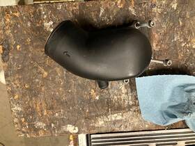 1111410804 Mercedes-benz 97-04 R170 Slk230 Throttle Body Elbow Oem
