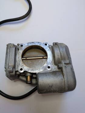 A0001418825 Mercedes-benz 94-95 W140 S600 Right Passenger Side Engine Throttle Body Oem