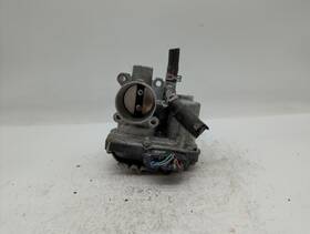6y163394 Mitsubishi 40005 2000-2002 Mirage Throttle Body L64d7
