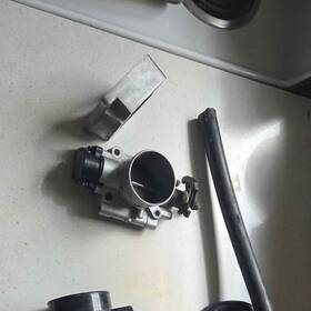 Nissan 16118-0v100 Rb25det Series 2 Throttle Body And Tps Genuine Oem Tested