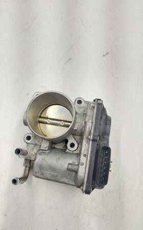 161195rl0a Nissan 2022 Kicks 1.6l Engine Throttle Body Valve Module Oem