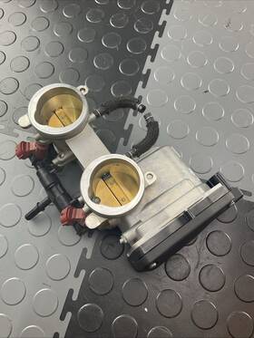 13405-25l00 Oem 2023-2024 Gsx-8s Gsx800rqm4 Throttle Body Mixer Assy