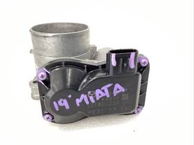 Pe31-13-640 Oem 2019-2023 Mazda Mx-5 Miata Throttle Body