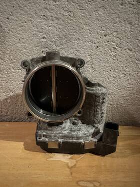 Sc16786501oo Oem Bmw 128i 328i 328xi 528i 528xi Z4 X3 X5 Xdrive 3.0l Throttle Body