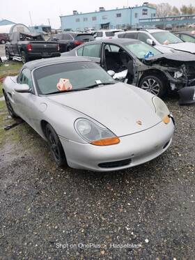 337-60546 Porsche Throttle Body 2.5l Fits 97-99 Boxster 4050304