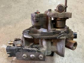 17084065 Rochester 84 85 86 1984 Pontiac Fiero Throttle Body Injector 2.5l
