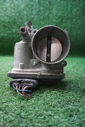 1340057l01 Suzuki 2010 Kizash 2.4l Throttle Body Oem