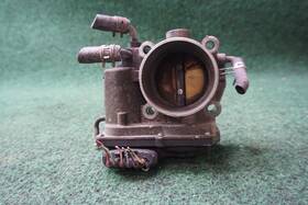 220800h030 Toyota 2006 Rav4 2.4l Throttle Body Oem