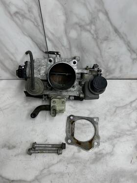 22210-62250 Toyota 01 Tacoma 3.4l 5vz Mt Oem Throttle Body Valve Tps Iacv Trd
