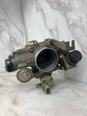 22210-62260 Toyota Tacoma Throttle Body 3.4l Oem 1996-2003 M/t Manual Rare