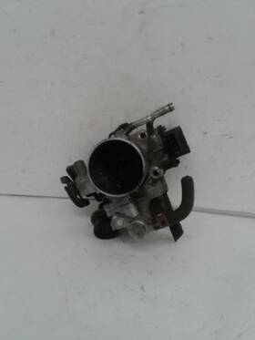 337-59341 Toyota Throttle Body 4 Cylinder 22re Engine 4wd Fits 89-90 Runner 80925