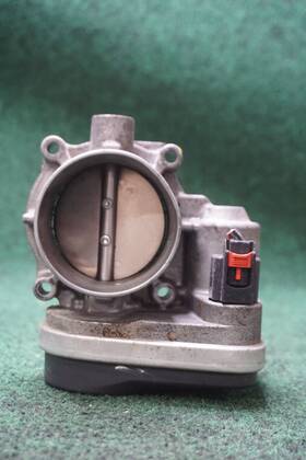 A2053099253 Volkswagen 2009 Routan 4.0l Throttle Body Oem 124 462 Miles