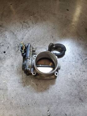 337-50114 Volvo Throttle Body 8 Cylinder Fits 05-11 Xc90 1220037