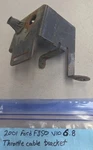 2001 Ford F350 V10 6.8L Throttle Cable Bracket XC259728BA. Fixed Price $24.95.