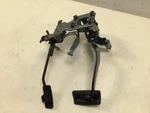 Honda Cr-v Ex 1999 2001 A/t Brake/gas Pedal Assy Factory. Fixed Price $71.15.